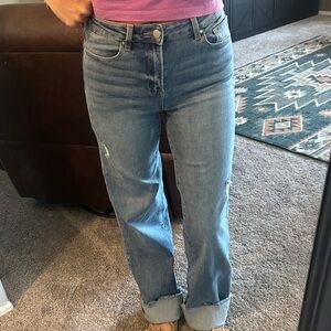 High-Rise Straight-wide-Leg Cuff Women's Jeans in Light Blue Wash